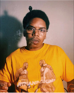 Man vs king (shirt)